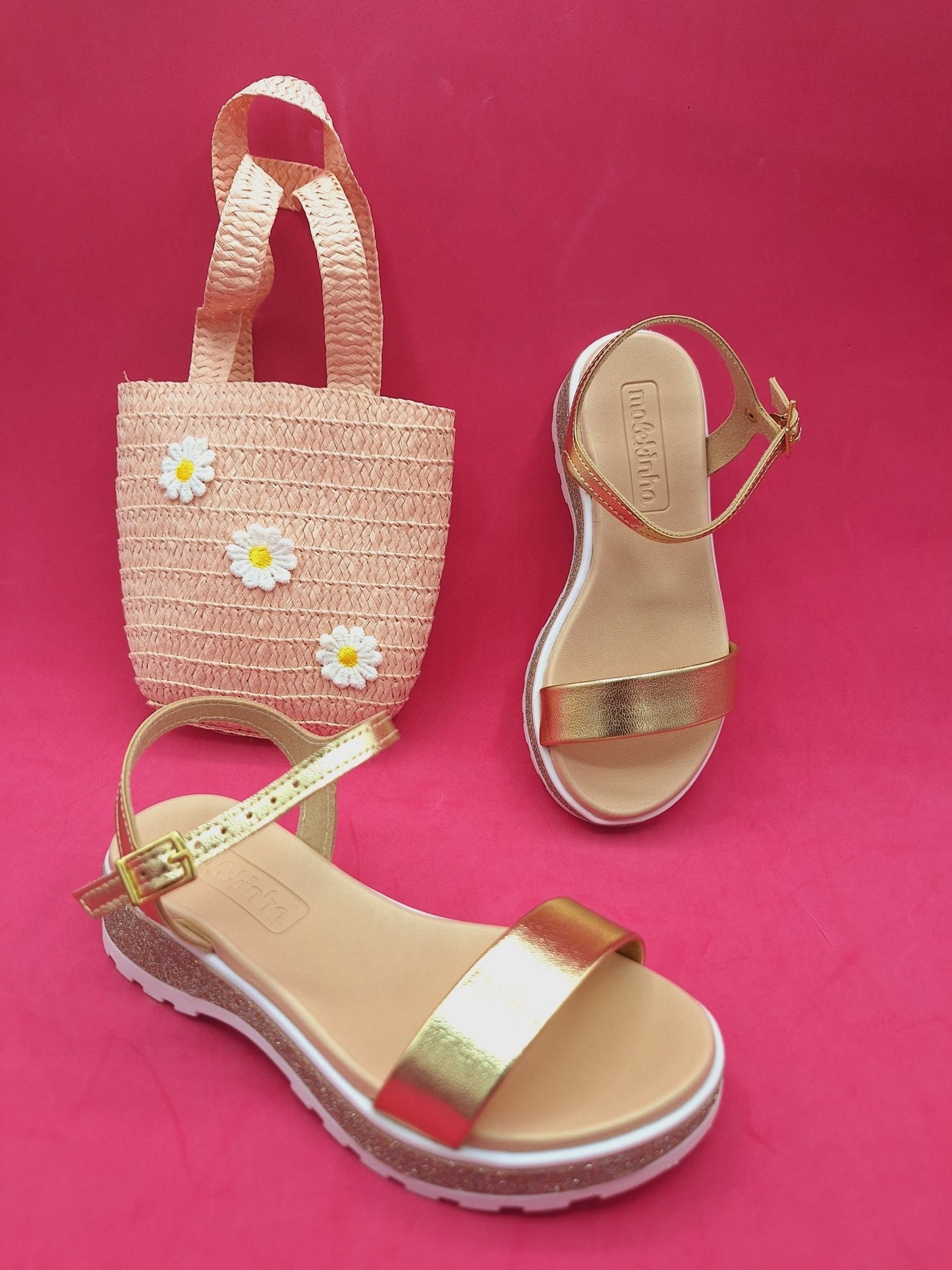 Sandalias doradas Molekinha - Magicas Princesas RD