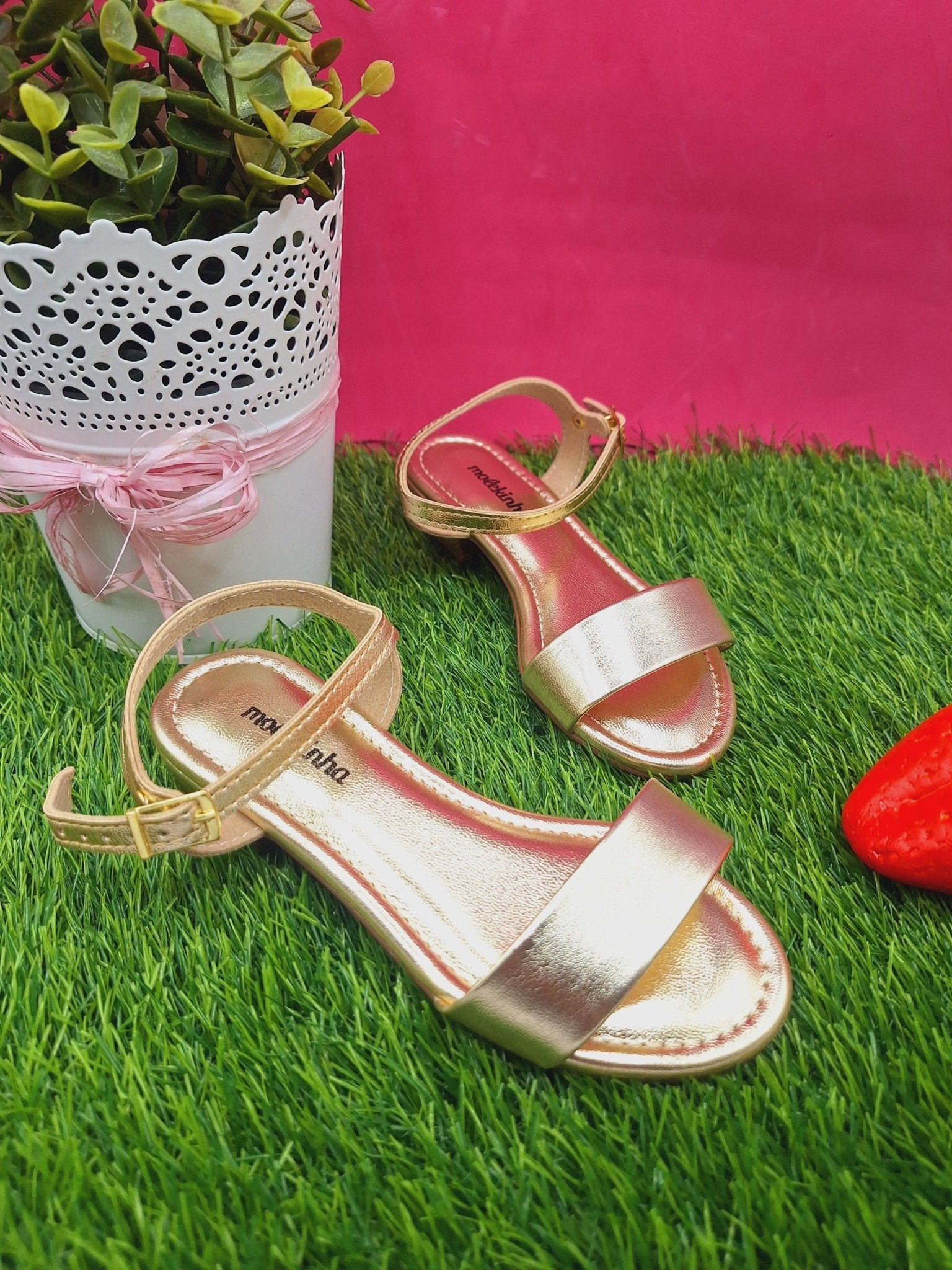Sandalias Doradas Molekinha
