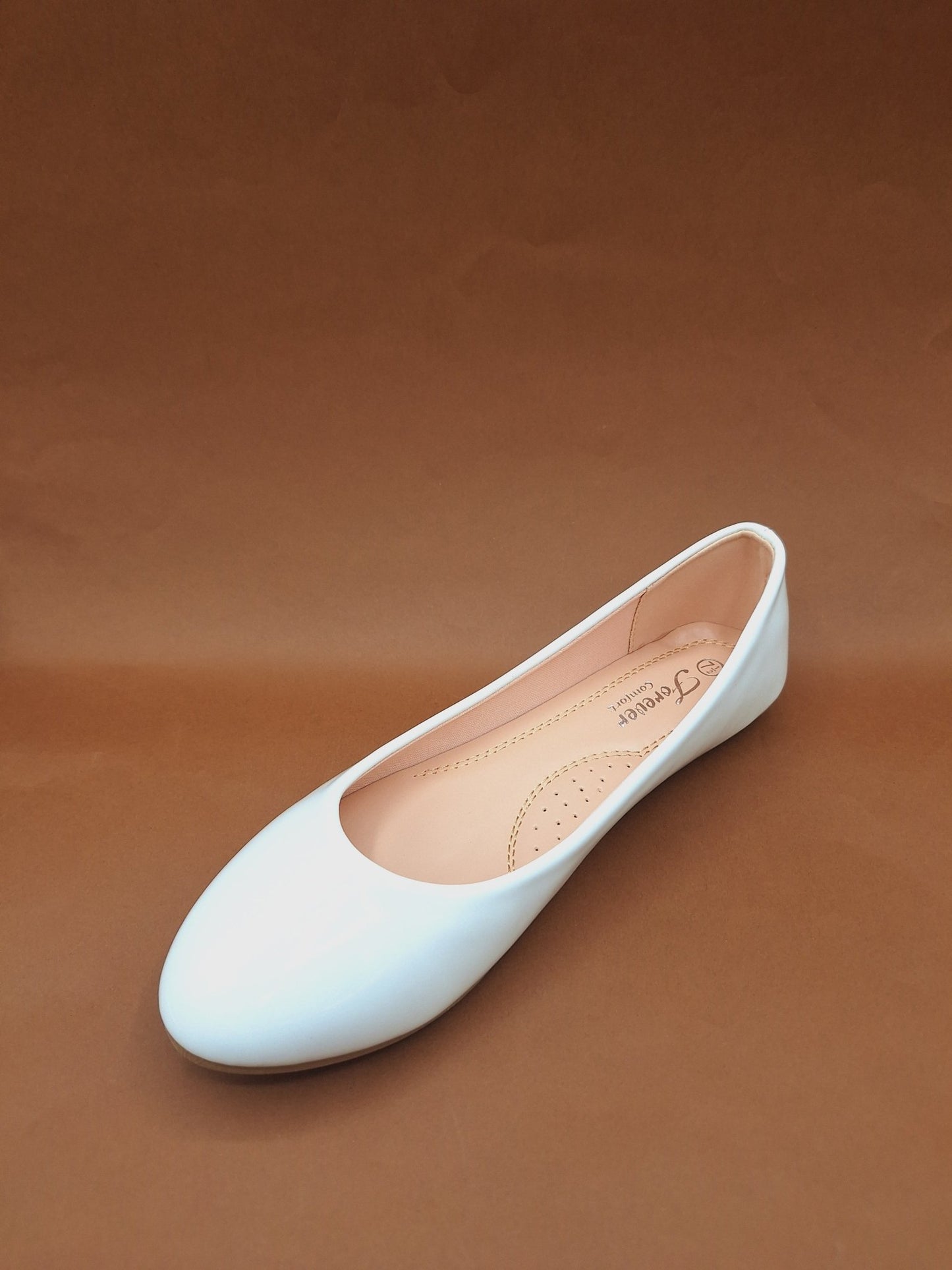 Ballerinas blancas lisa de charol. - Magicas Princesas RD