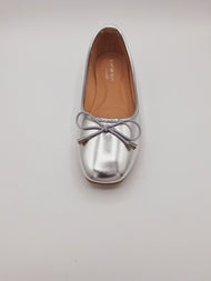 Ballerina Plateada