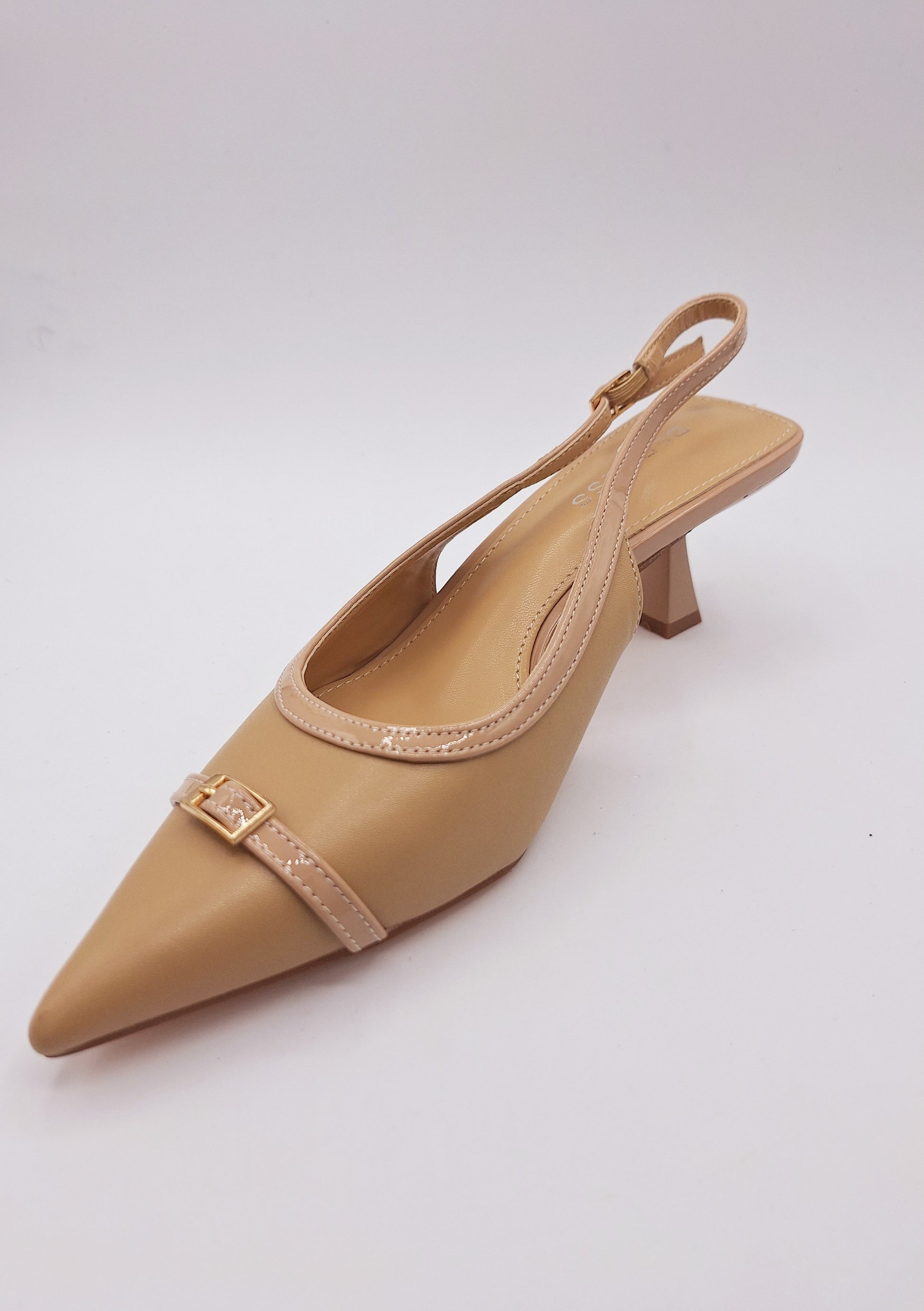 Zapatilla Beige
